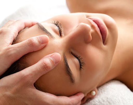 Masaje Facial y Capilar